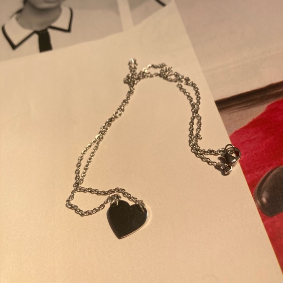 Stainless Steel Heart ❤️ Necklace - Picture 2 of 3